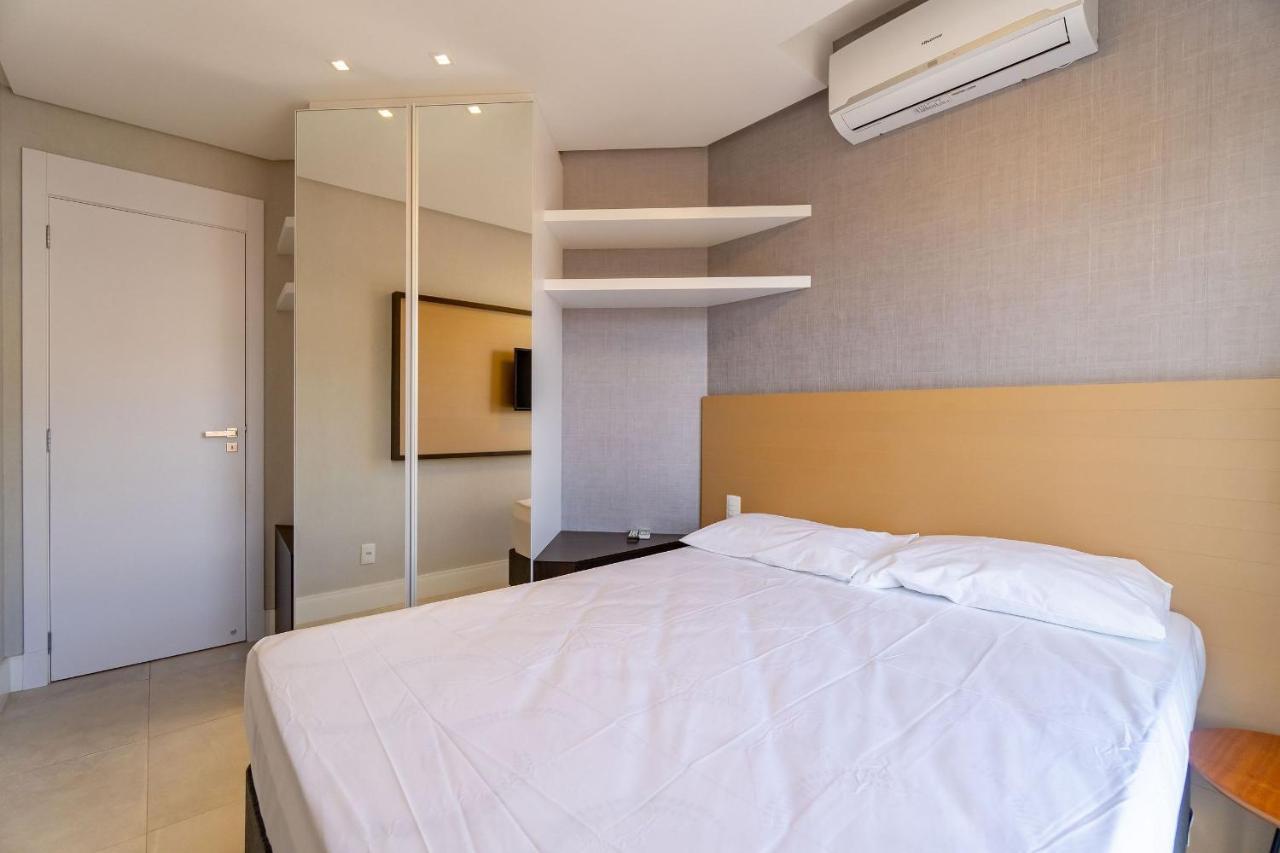 Porto Madero - Amplo Apartamento Em Condo Com Piscina Bombinhas Exterior photo