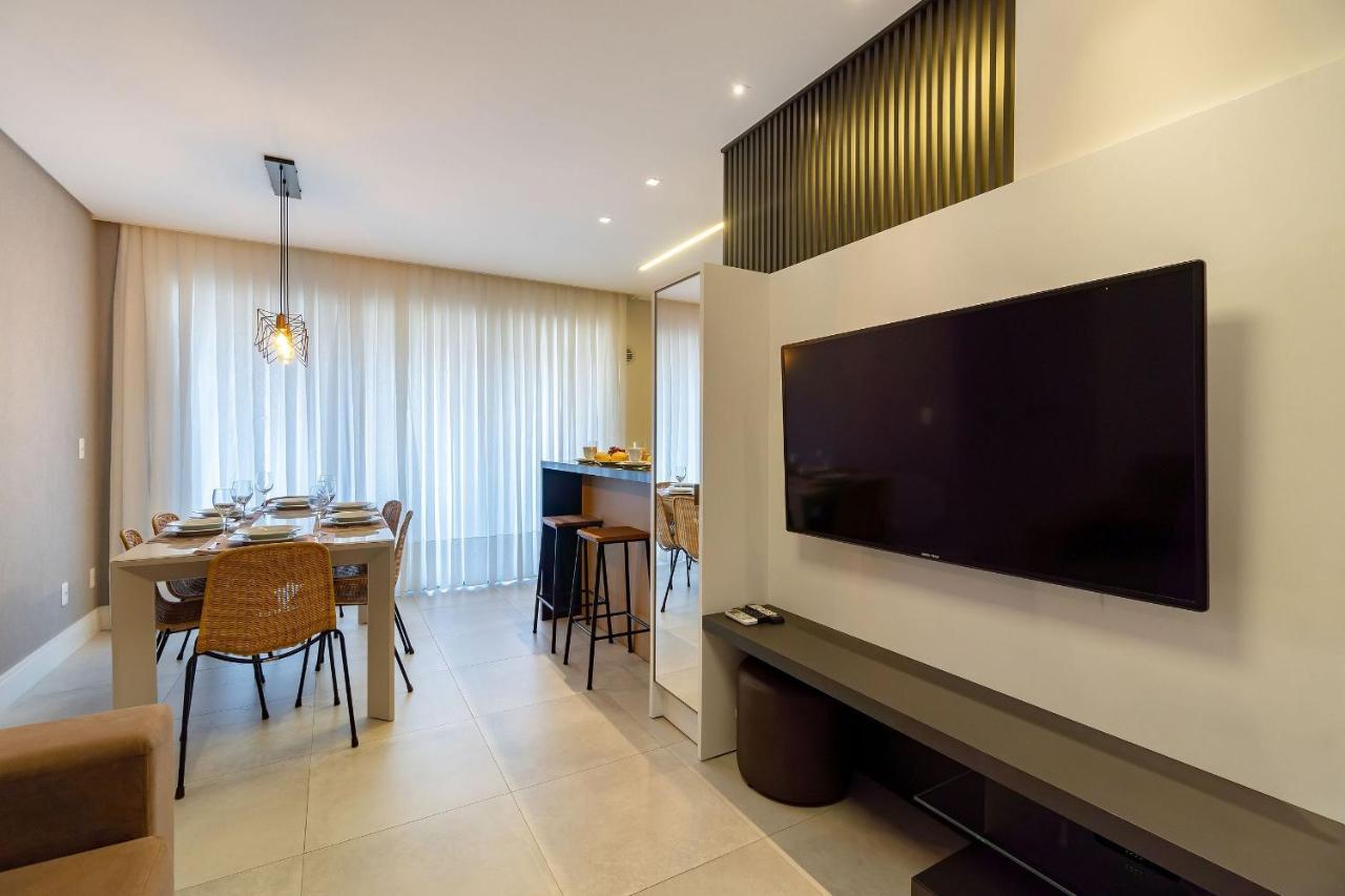 Porto Madero - Amplo Apartamento Em Condo Com Piscina Bombinhas Exterior photo